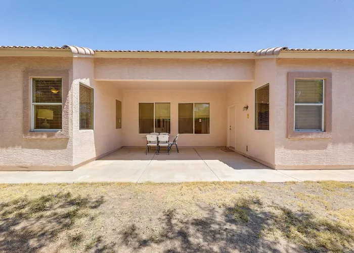 3 Mi To Santan Village: W/ Covered Patio *