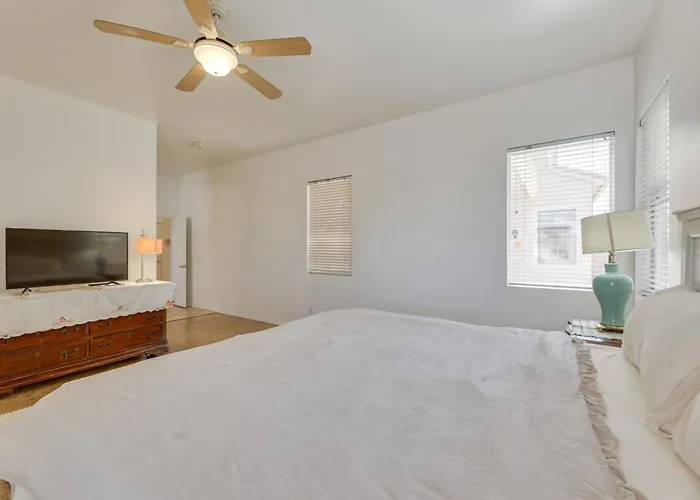 3 Mi To Santan Village: W/ Covered Patio * Queen Creek