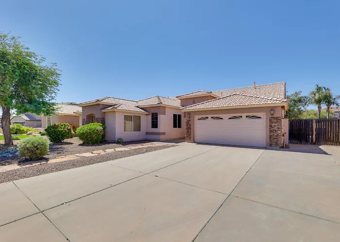 Holiday home 3 Mi To Santan Village: W/ Covered Patio Queen Creek
